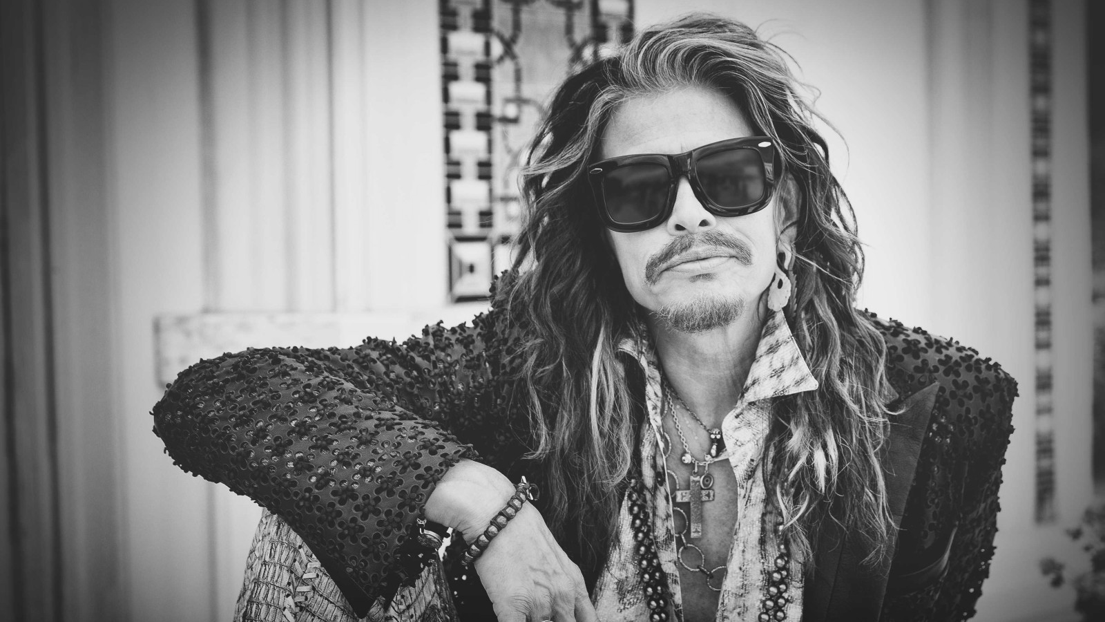 Steven Tyler Computer Aerosmith: Steven Tylers Klavier für 130.000 Dollar versteigert